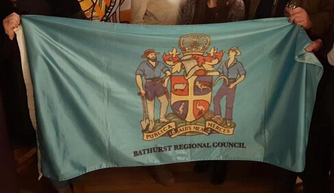 [Bathurst Regional Council flag]