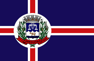 [Flag of Dom Silvério, Minas Gerais