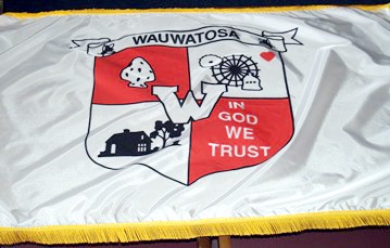 [Wauwatosa, Wisconsin flag]