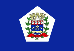 [Flag of Itaquiraí, MS (Brazil)]
