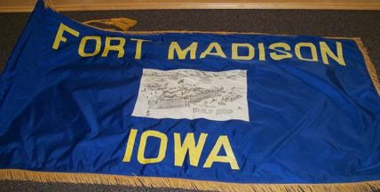 [Flag of Fort Madison, Iowa]