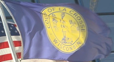 [Eau Claire, Wisconsin flag]