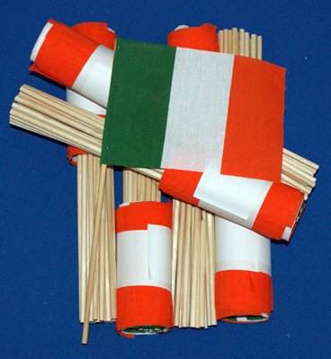 Plastic Clip Collar - Ireland Flag Stripes Distressed — Buckle-Down